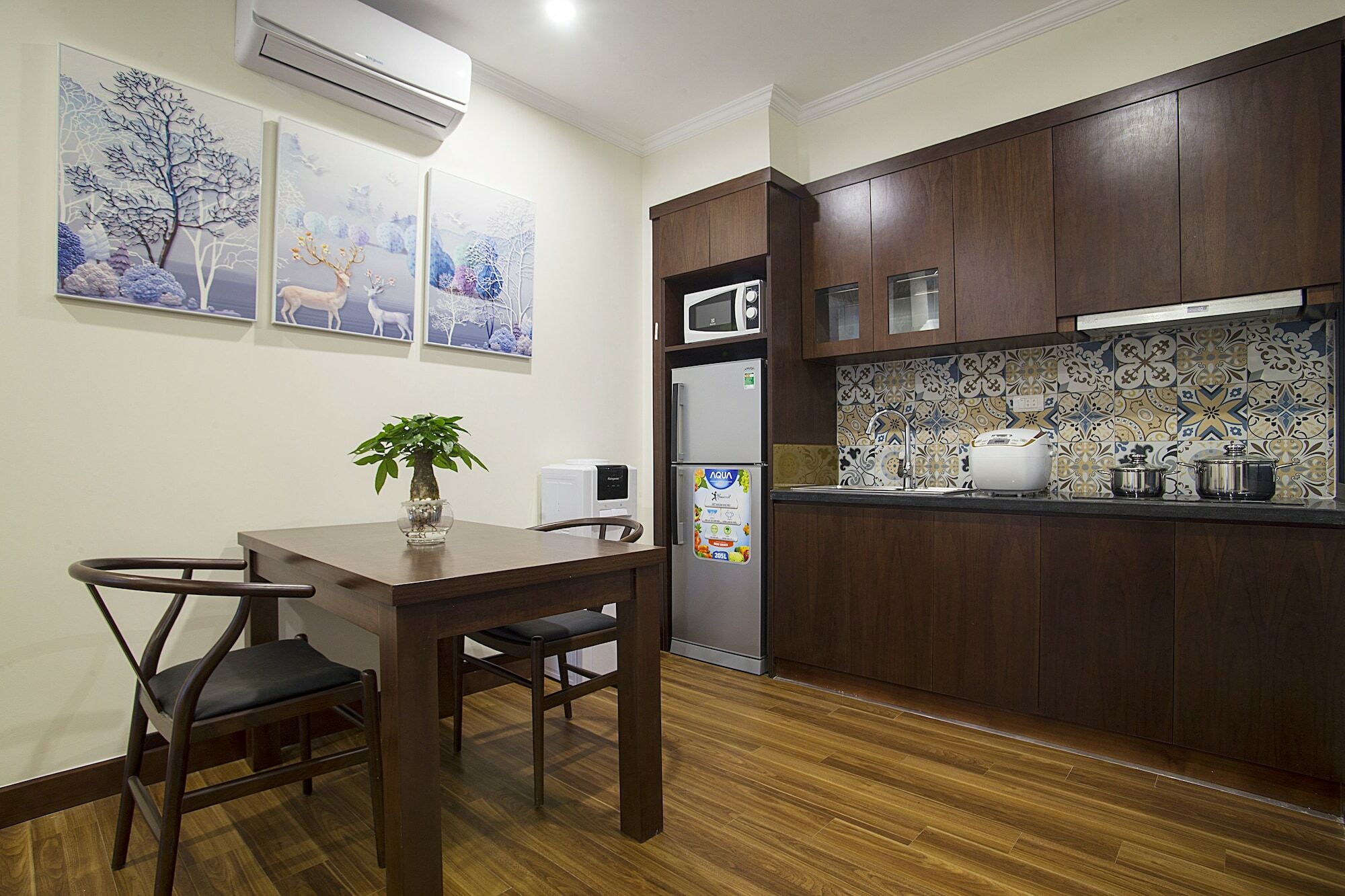 Newsky Serviced Apartment Hanoi Eksteriør bilde